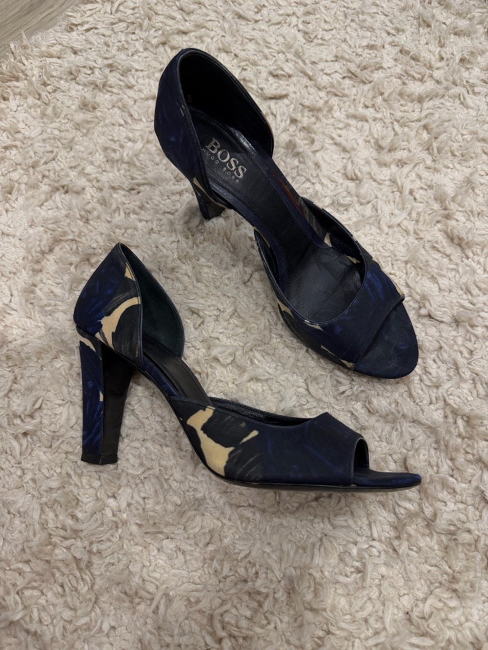 HUGO BOSS Women’s Satin Floral Heels